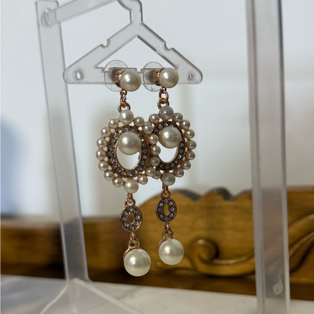 Elegant Pearl Drop Earrings